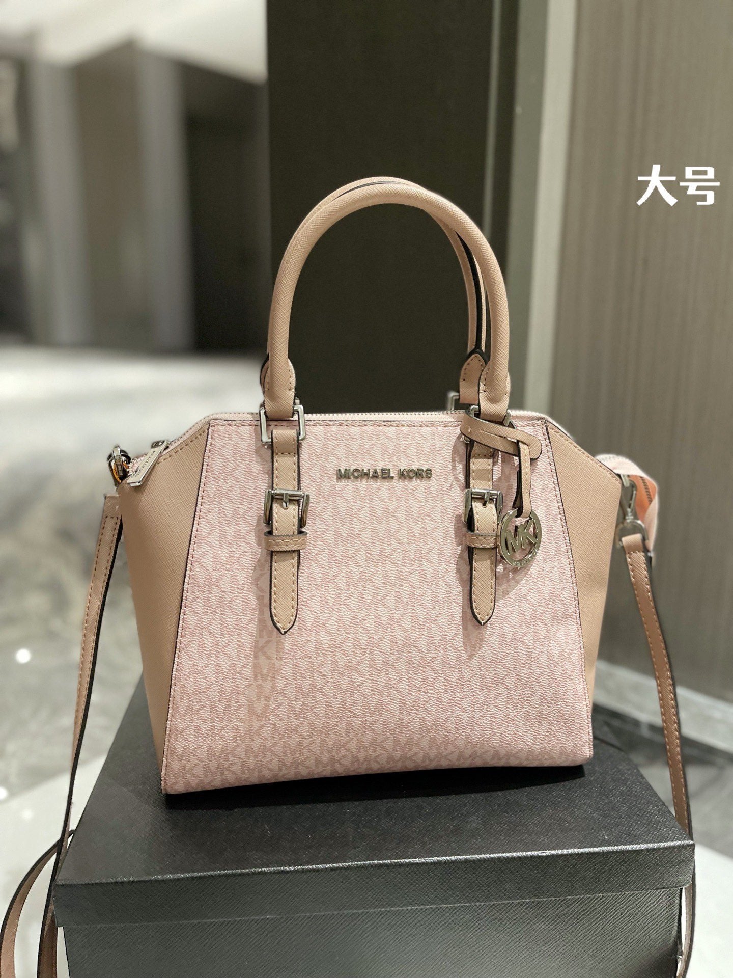 MK-BAG034