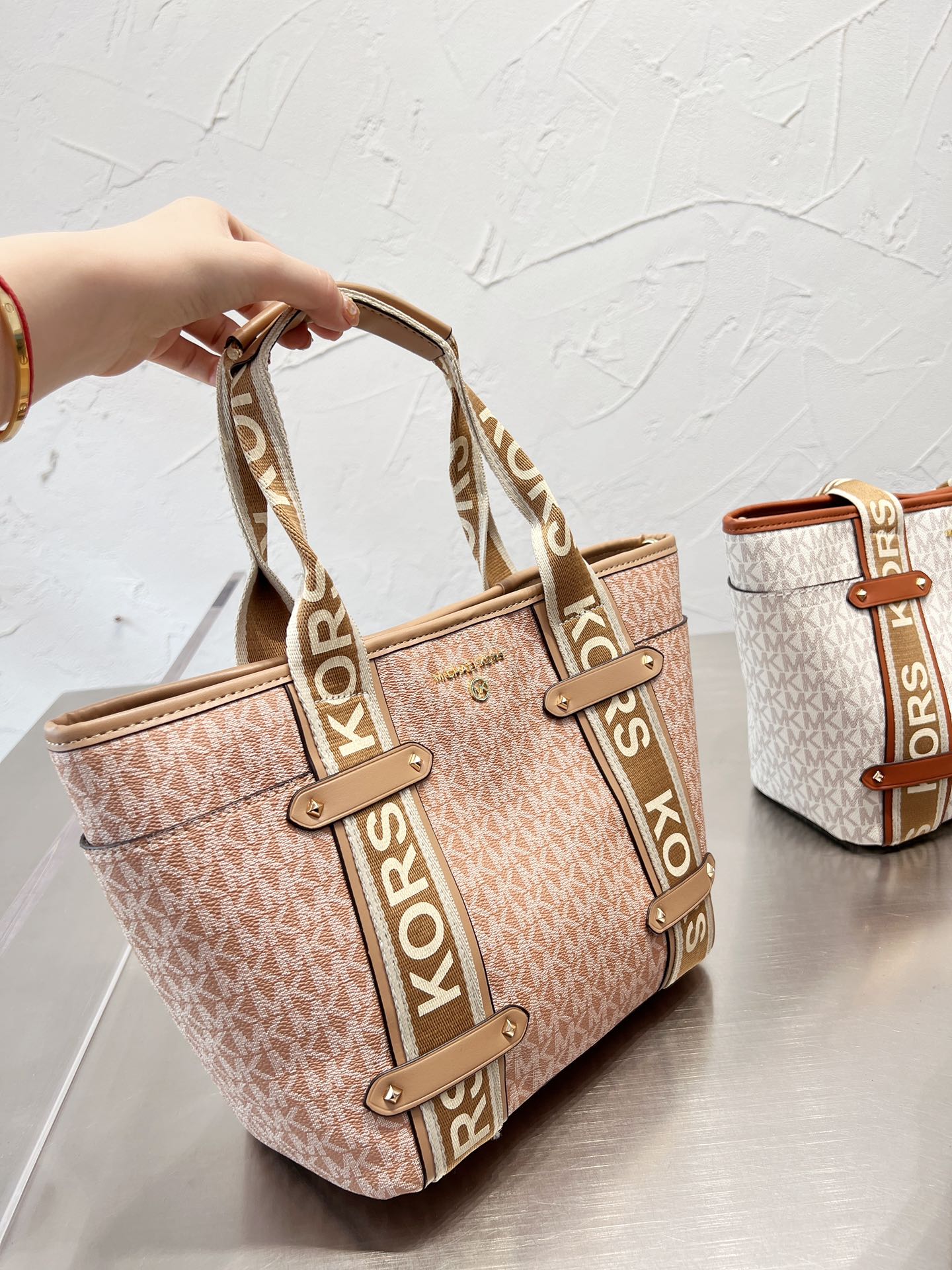 MK-BAG018