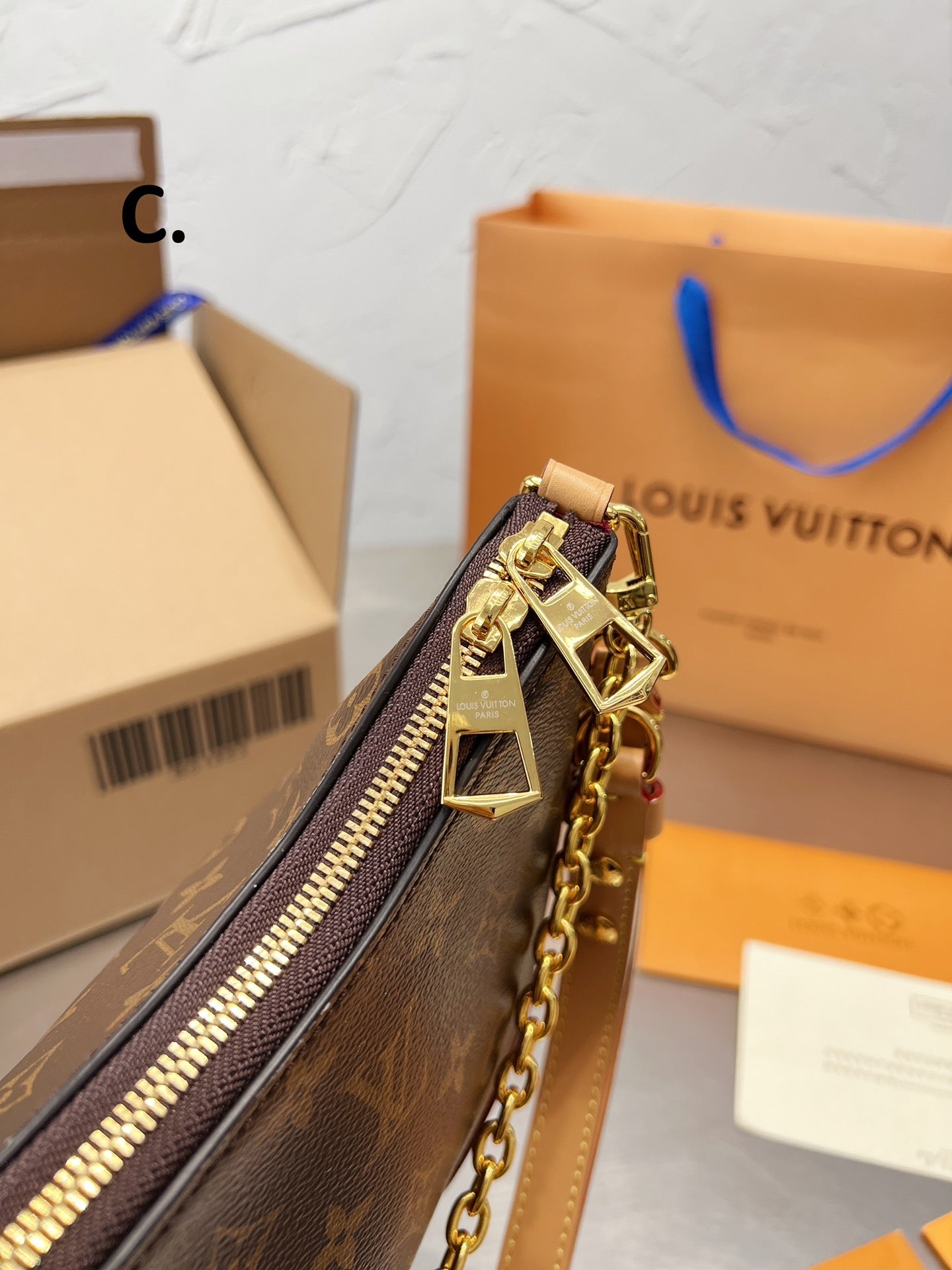 LV-BAG577