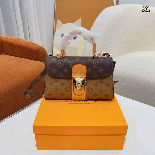 LV-BAG592