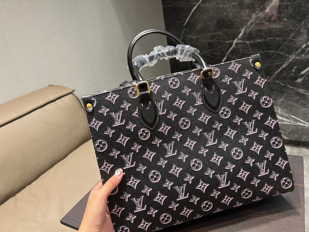 LV-BAG598