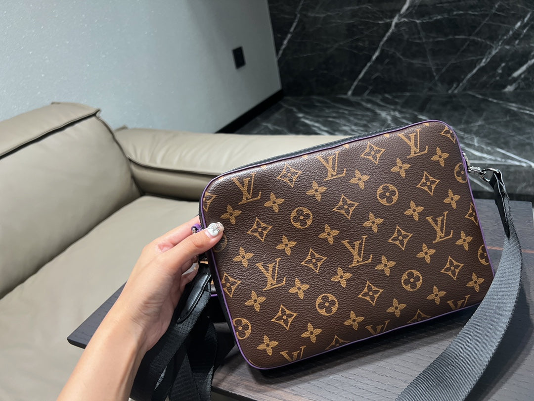 LV-BAG595