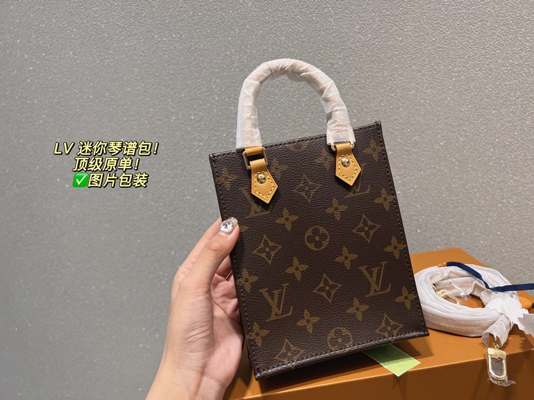 LV-BAG605