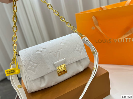 LV-BAG656