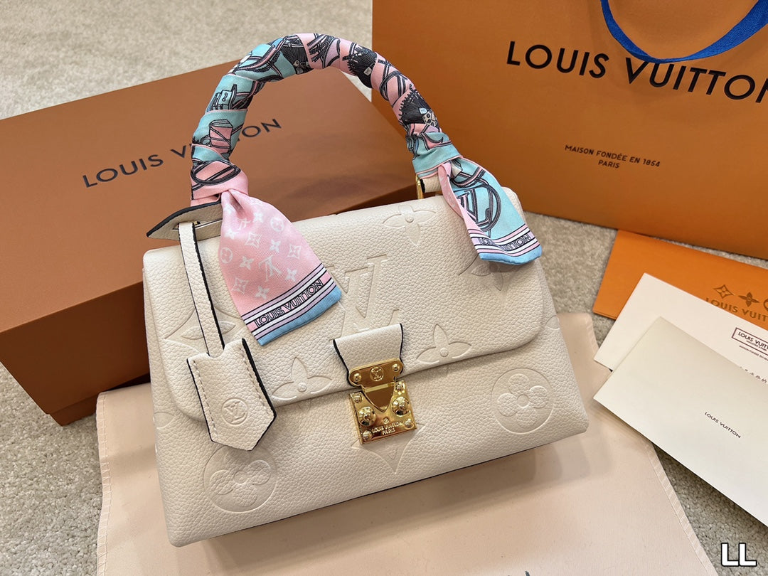 LV-BAG671