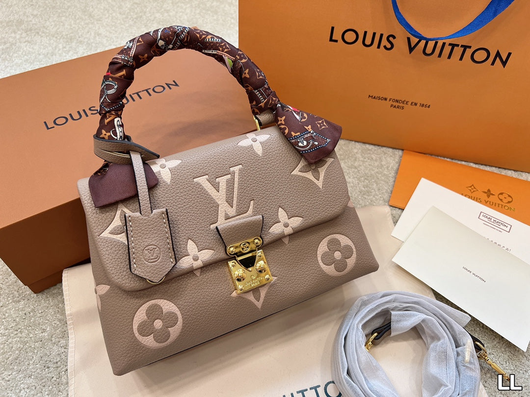 LV-BAG671