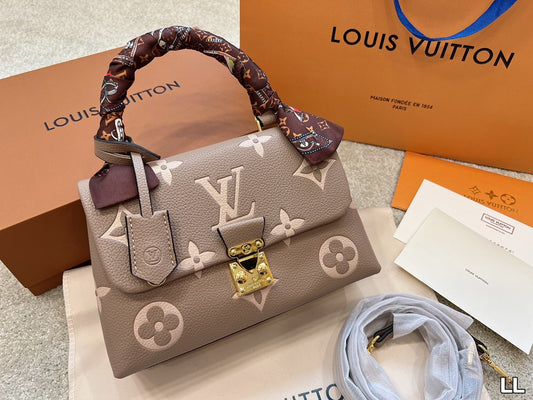LV-BAG671