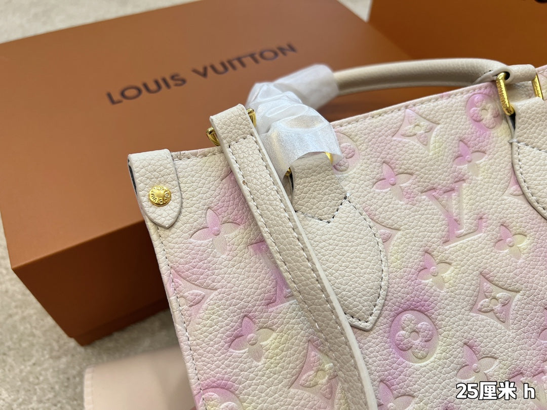 LV-BAG670
