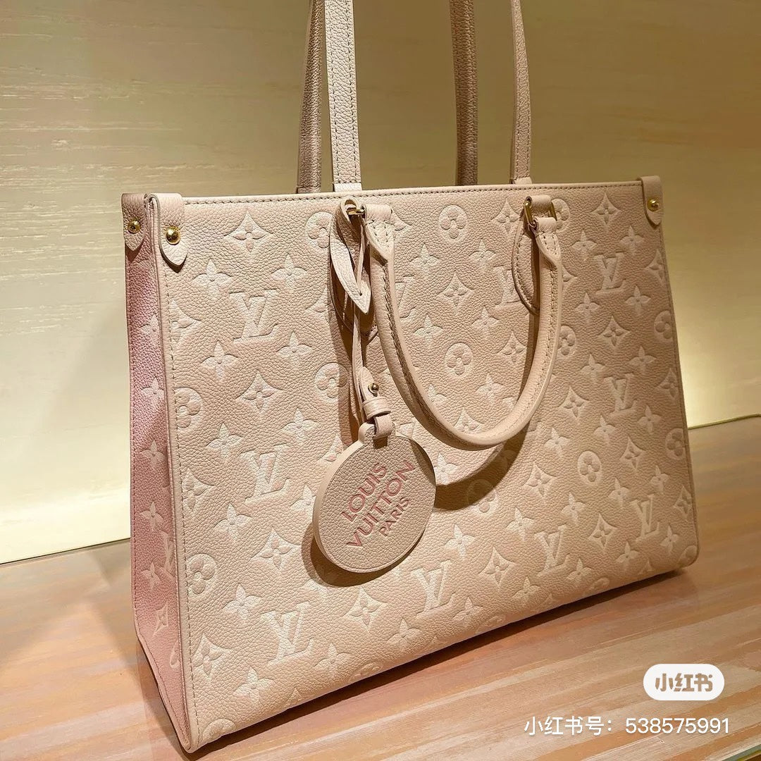 LV-BAG713