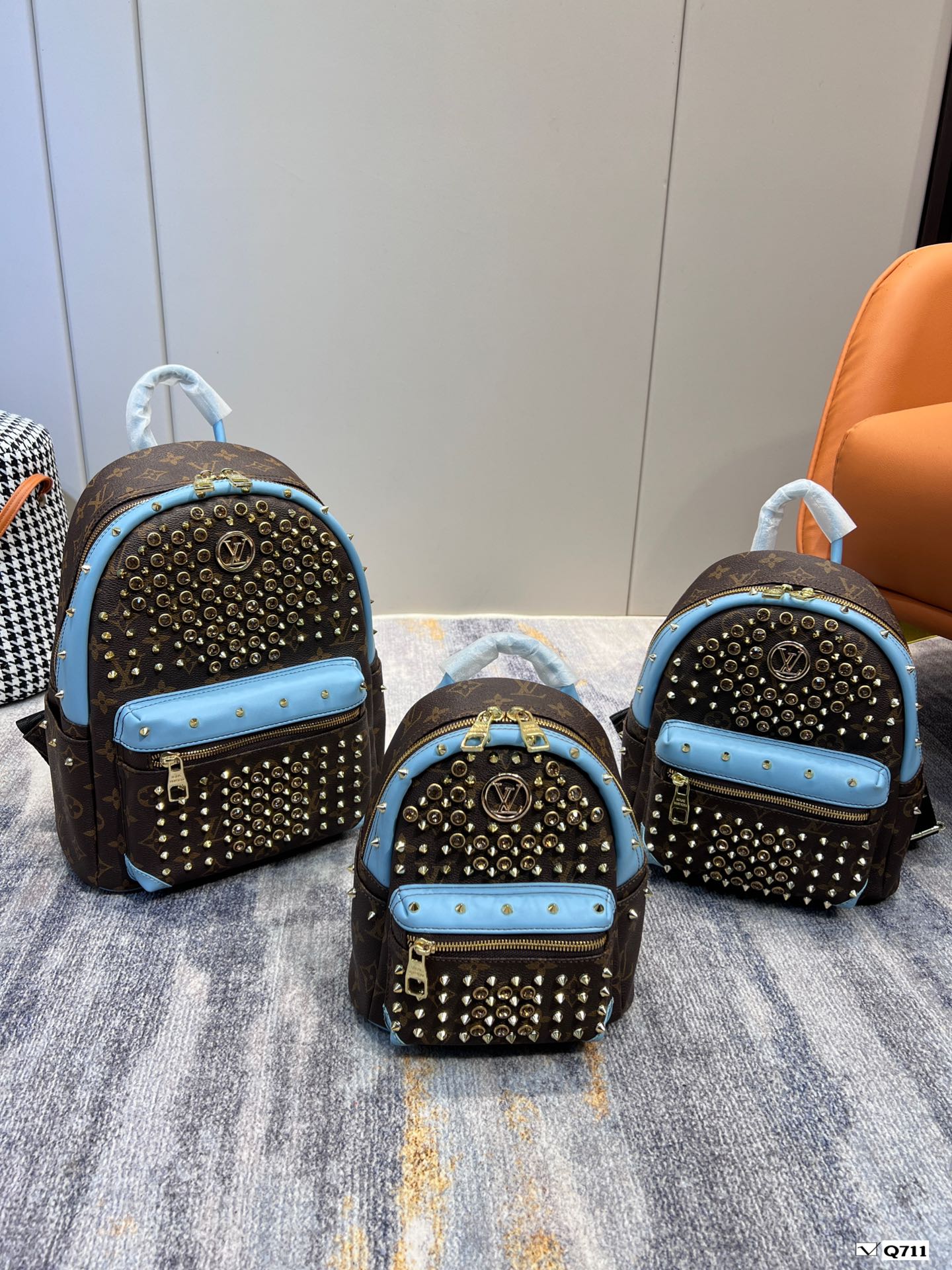 LV-BAG716