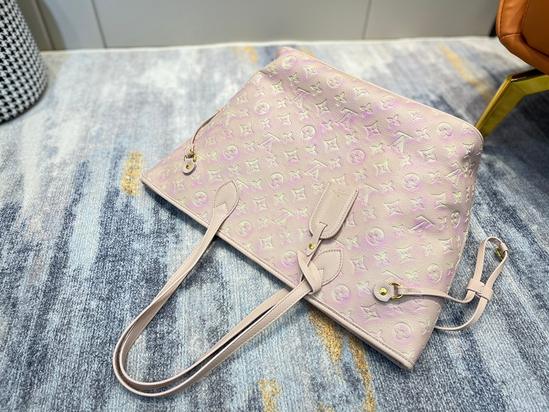 LV-BAG709