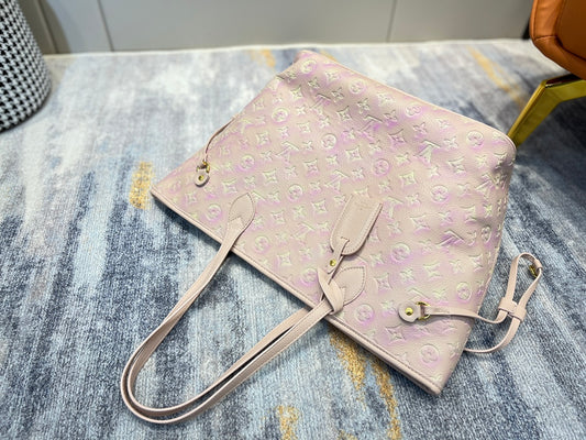 LV-BAG709