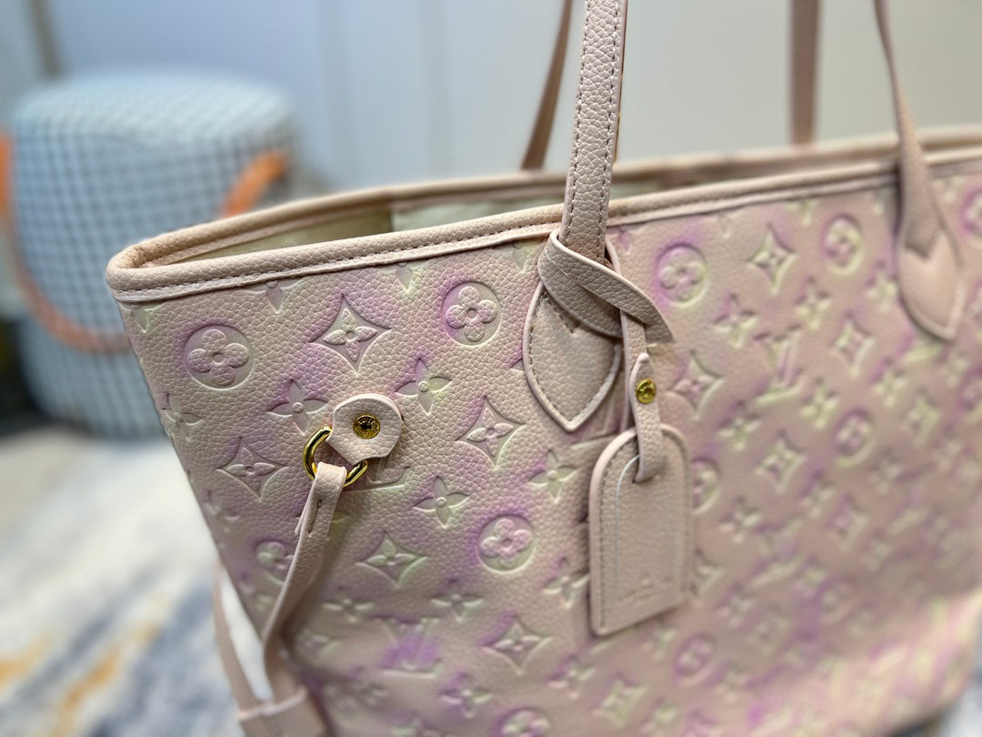 LV-BAG709