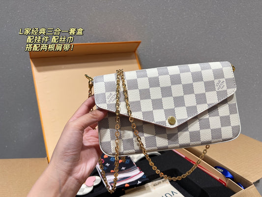 LV-BAG730