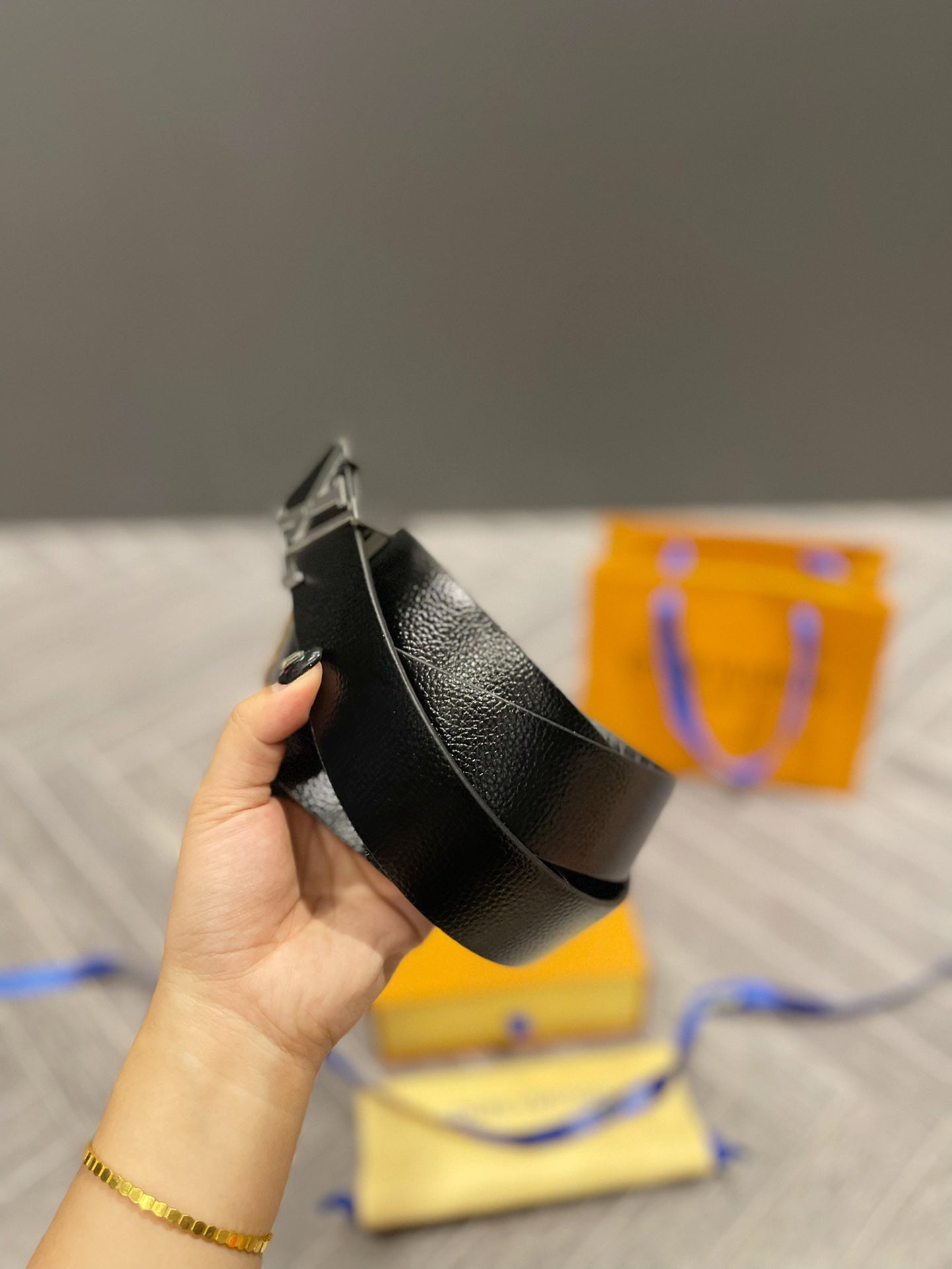 LV-BAG750