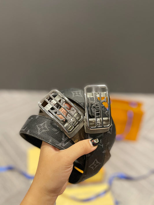 LV-BAG749