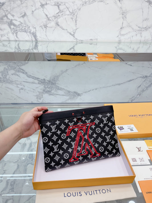 LV-BAG751