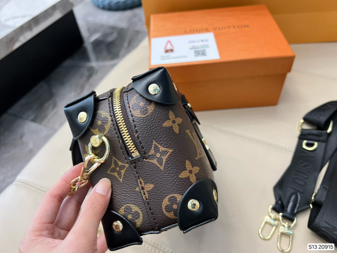 LV-BAG745