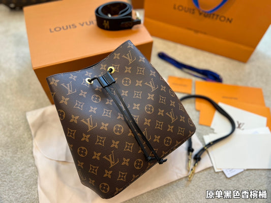 LV-BAG776
