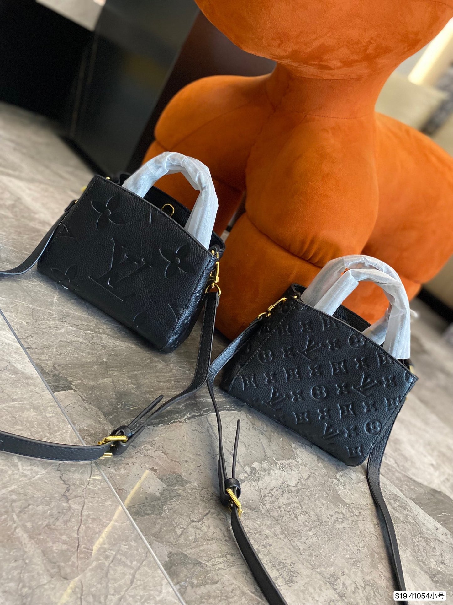 LV-BAG742