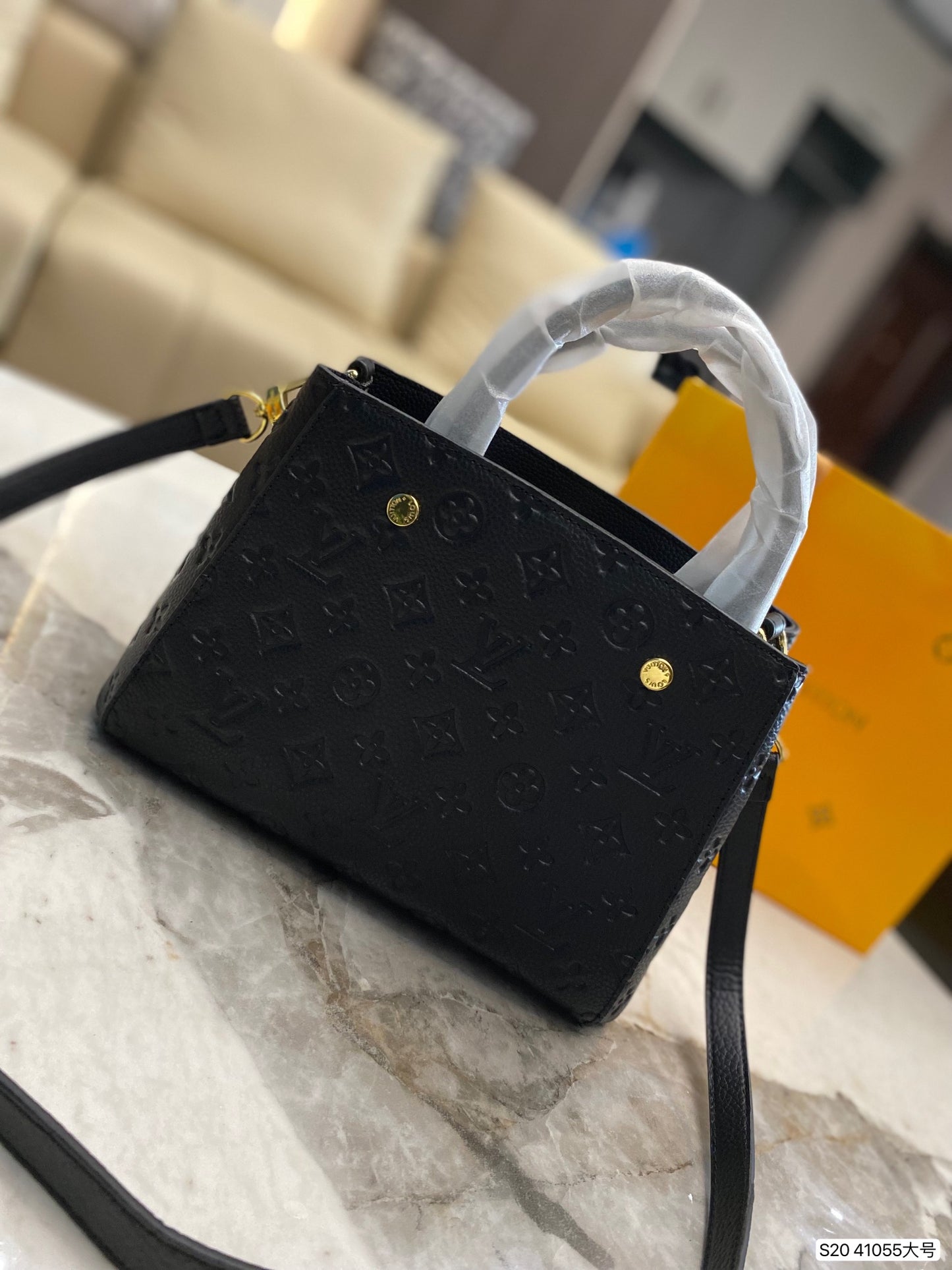 LV-BAG740
