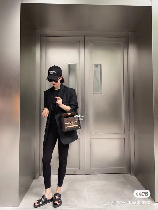 LV-BAG772