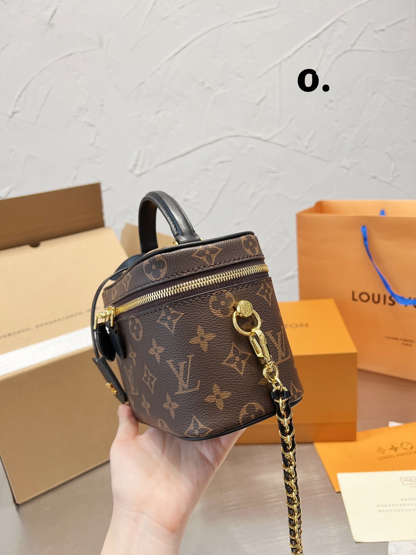 LV-BAG784