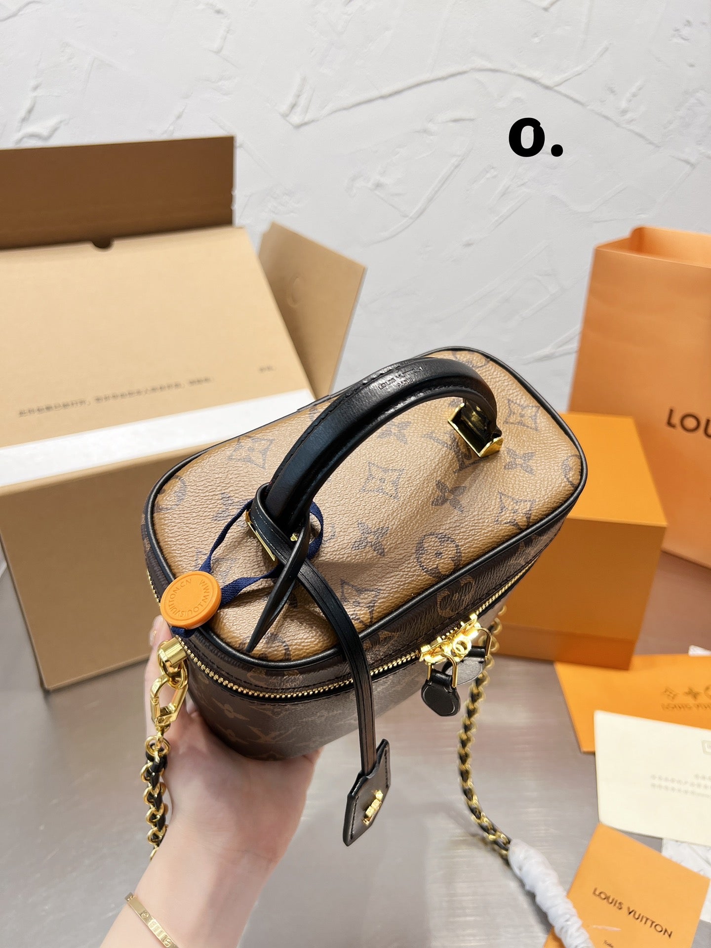 LV-BAG784