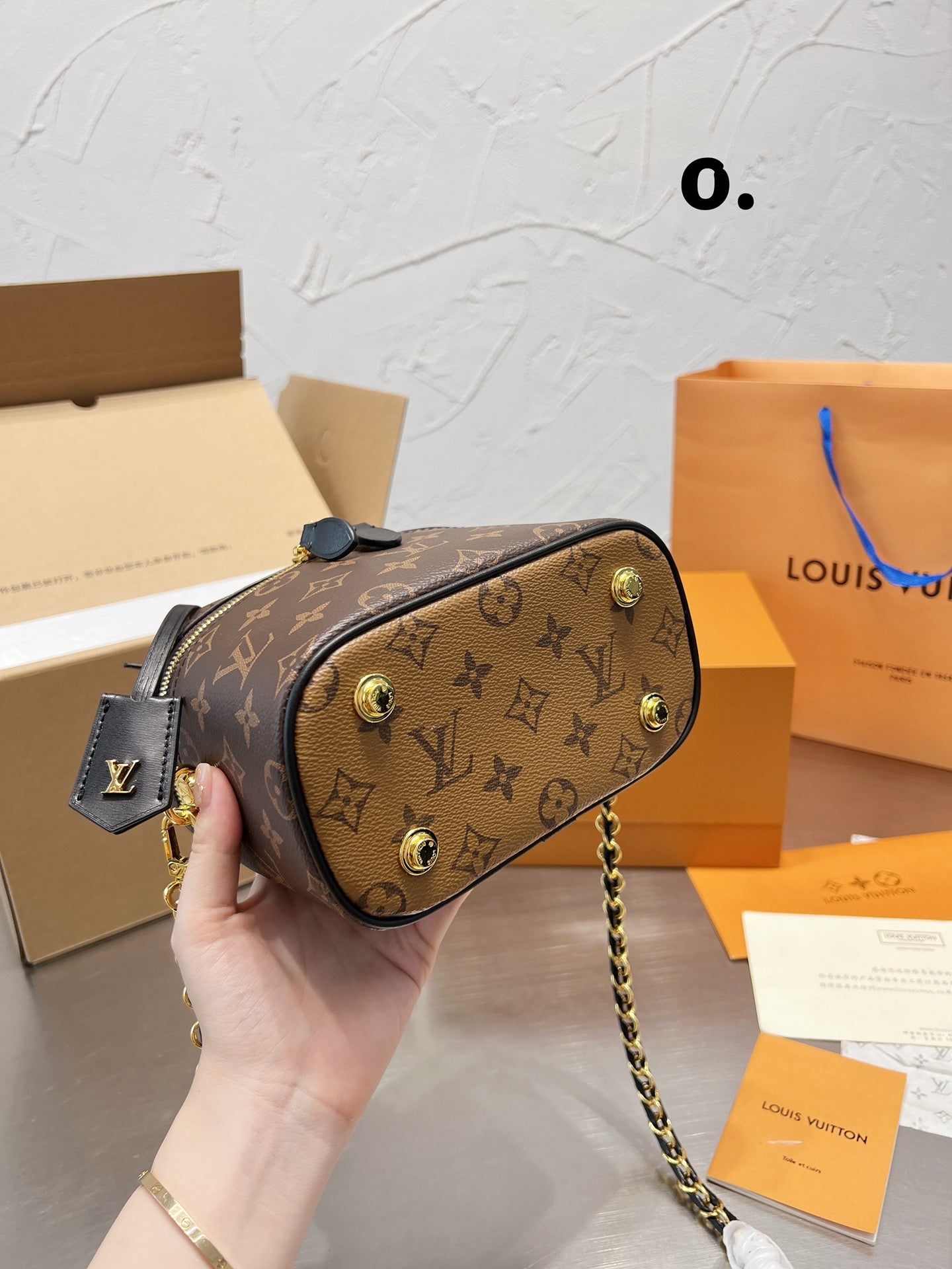 LV-BAG784