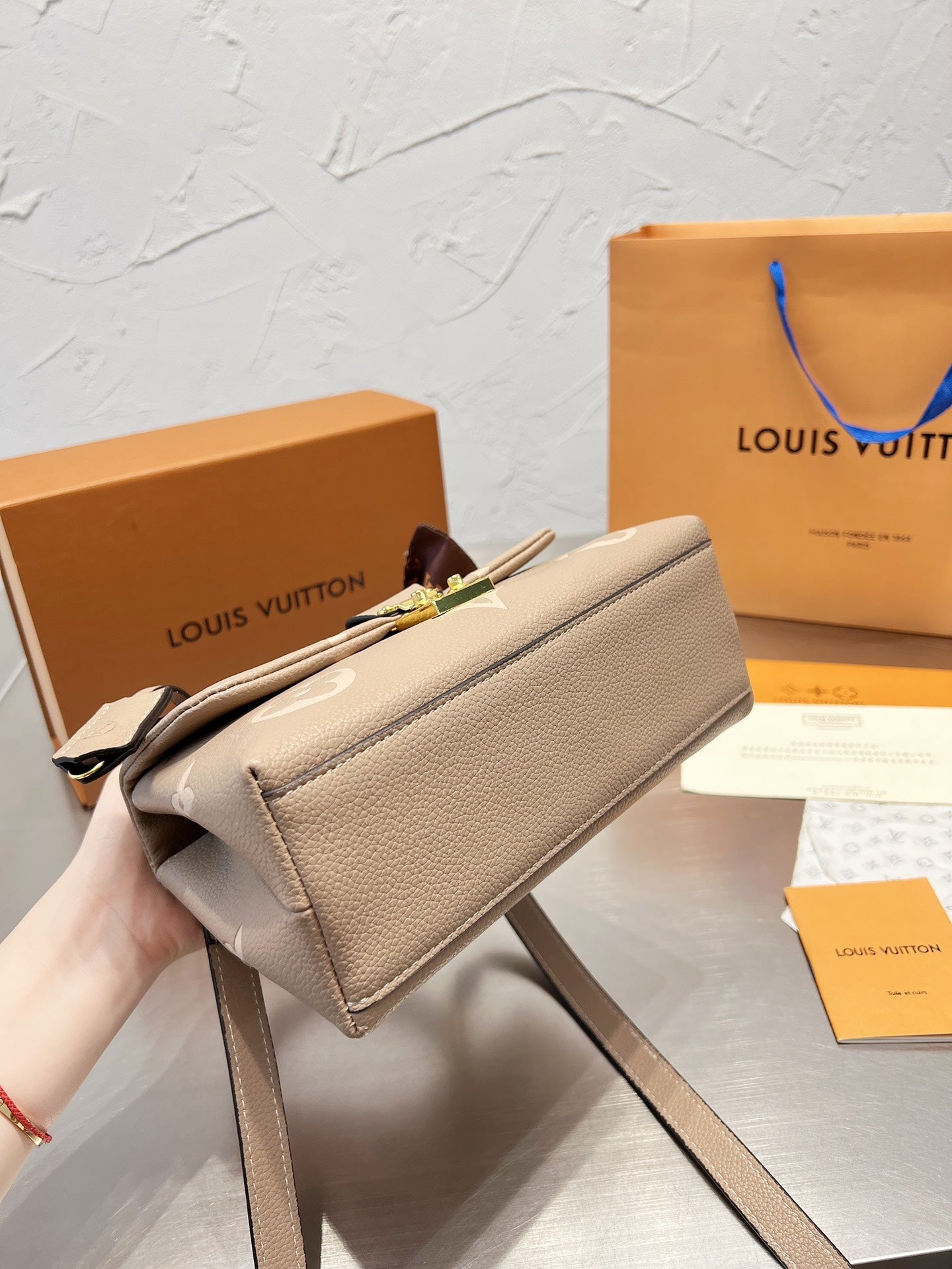 LV-BAG781