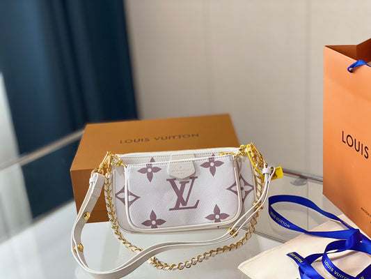 LV-BAG735