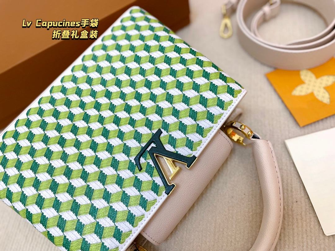 LV-BAG785