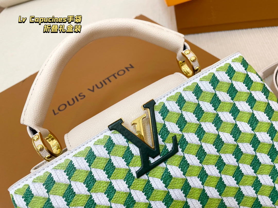 LV-BAG785