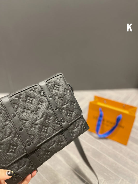 LV-BAG755
