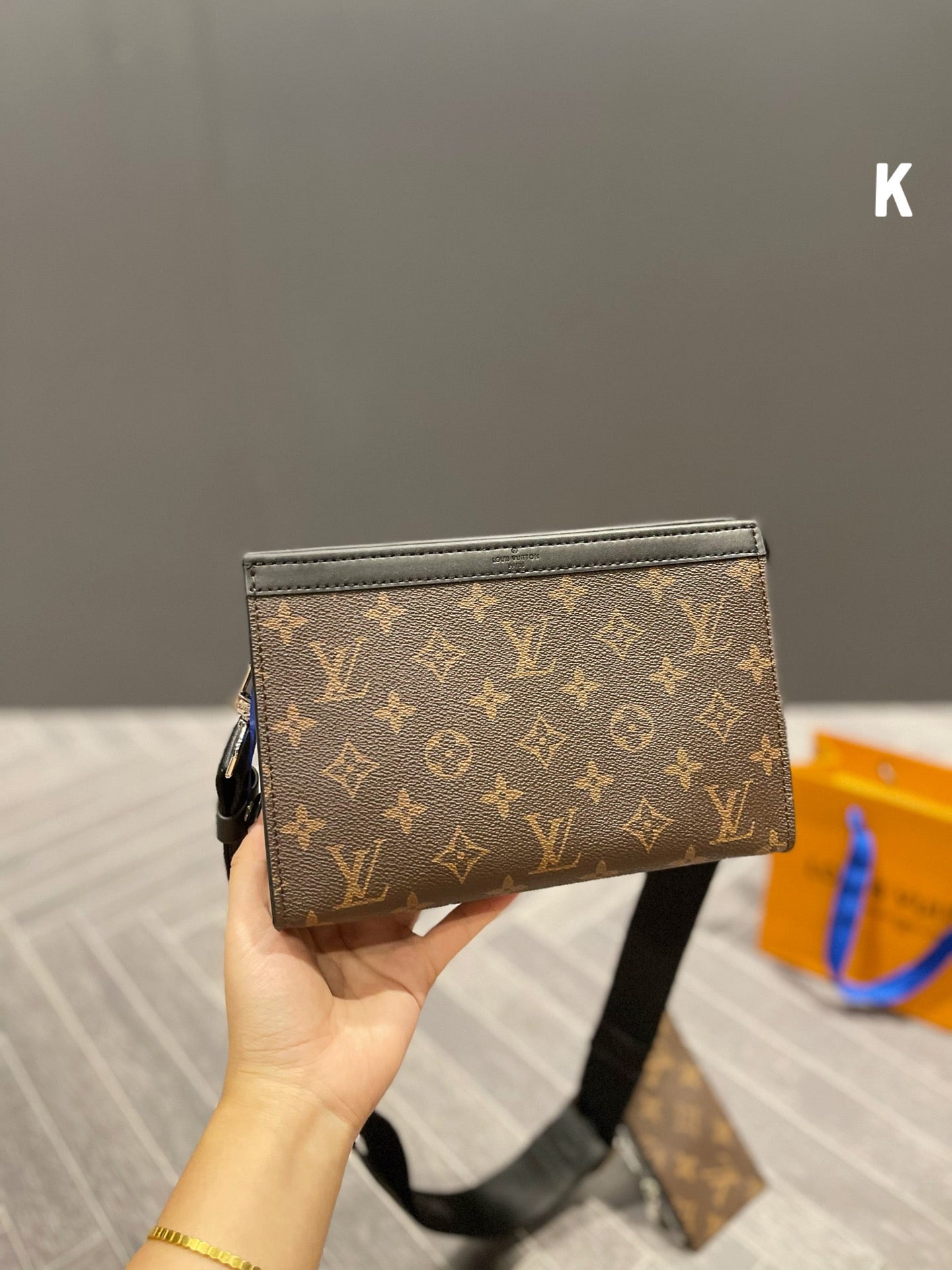 LV-BAG753
