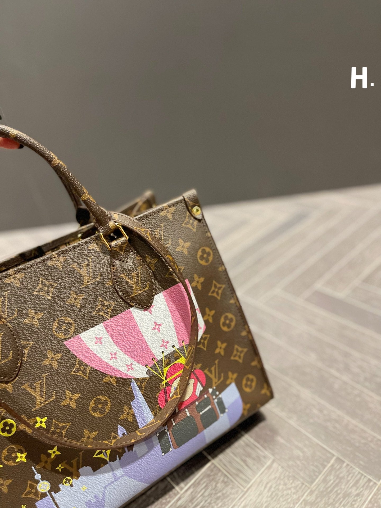 LV-BAG752