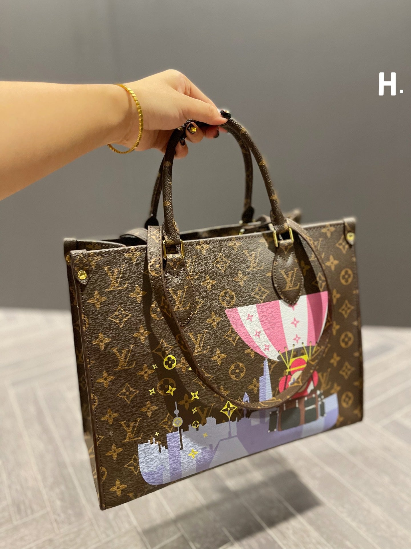 LV-BAG752