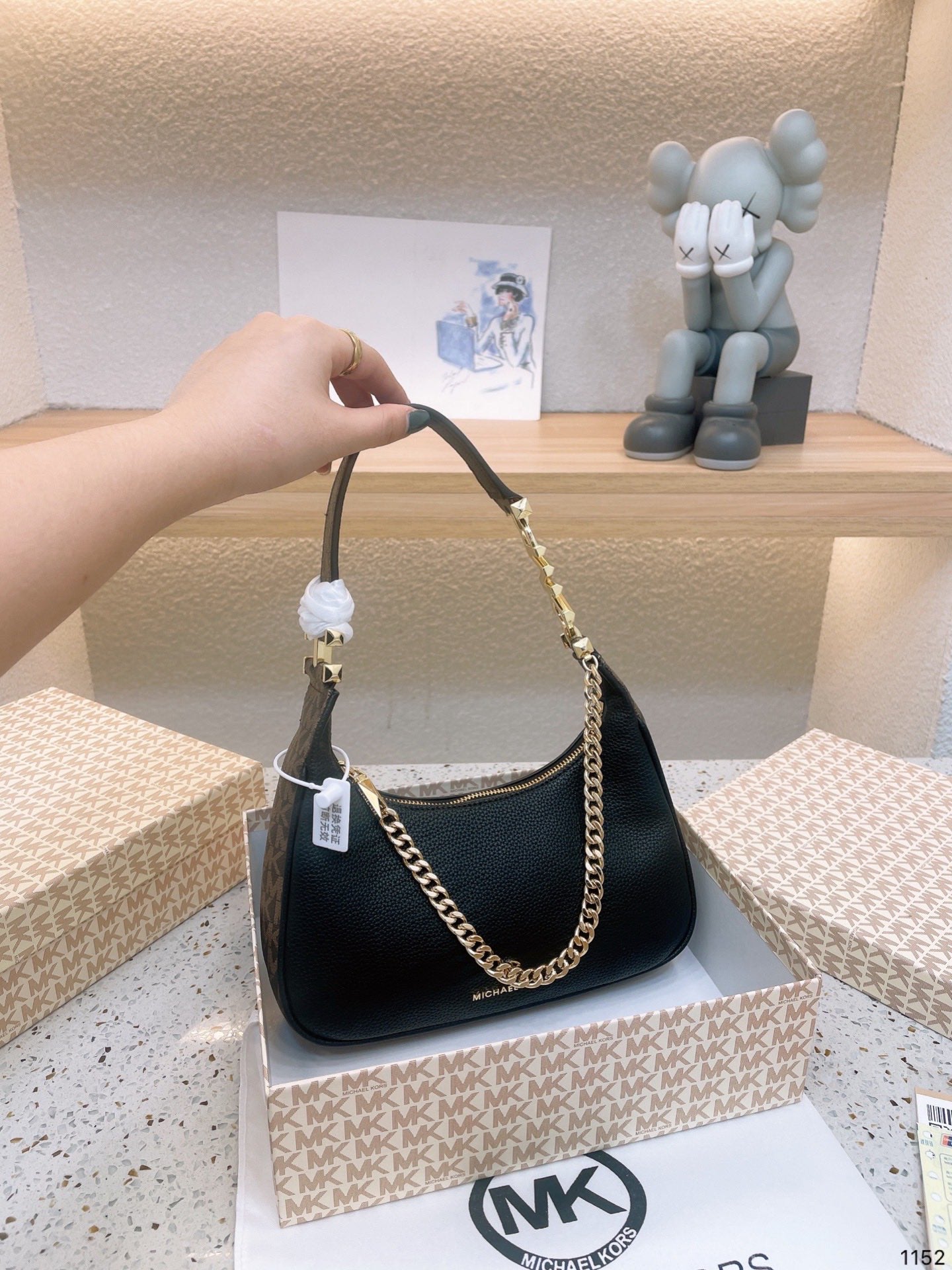 MK-BAG015