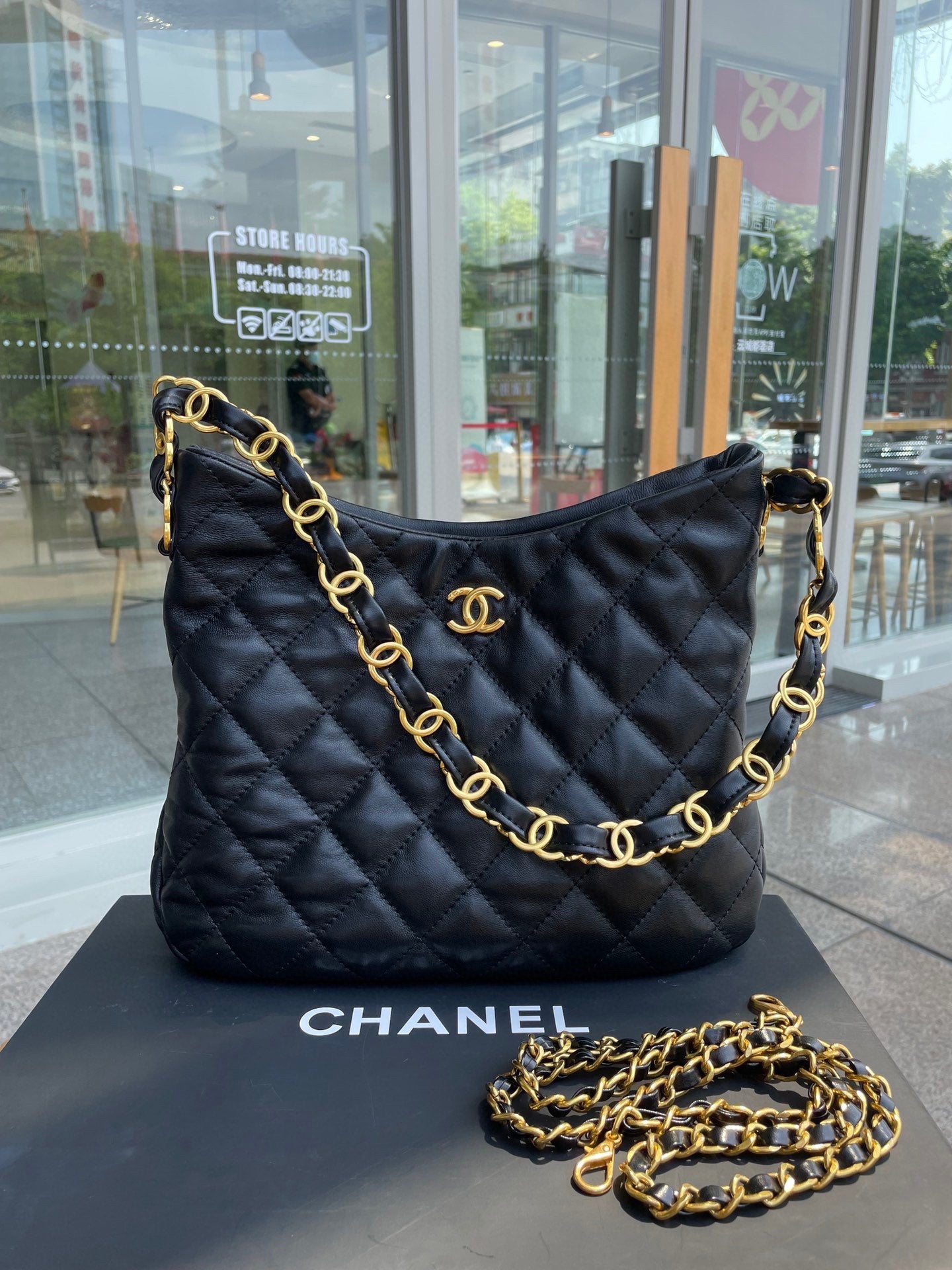 XNE-BAG771