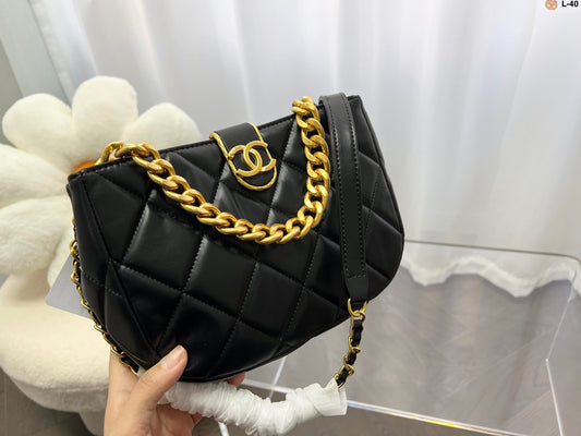 XNE-BAG761