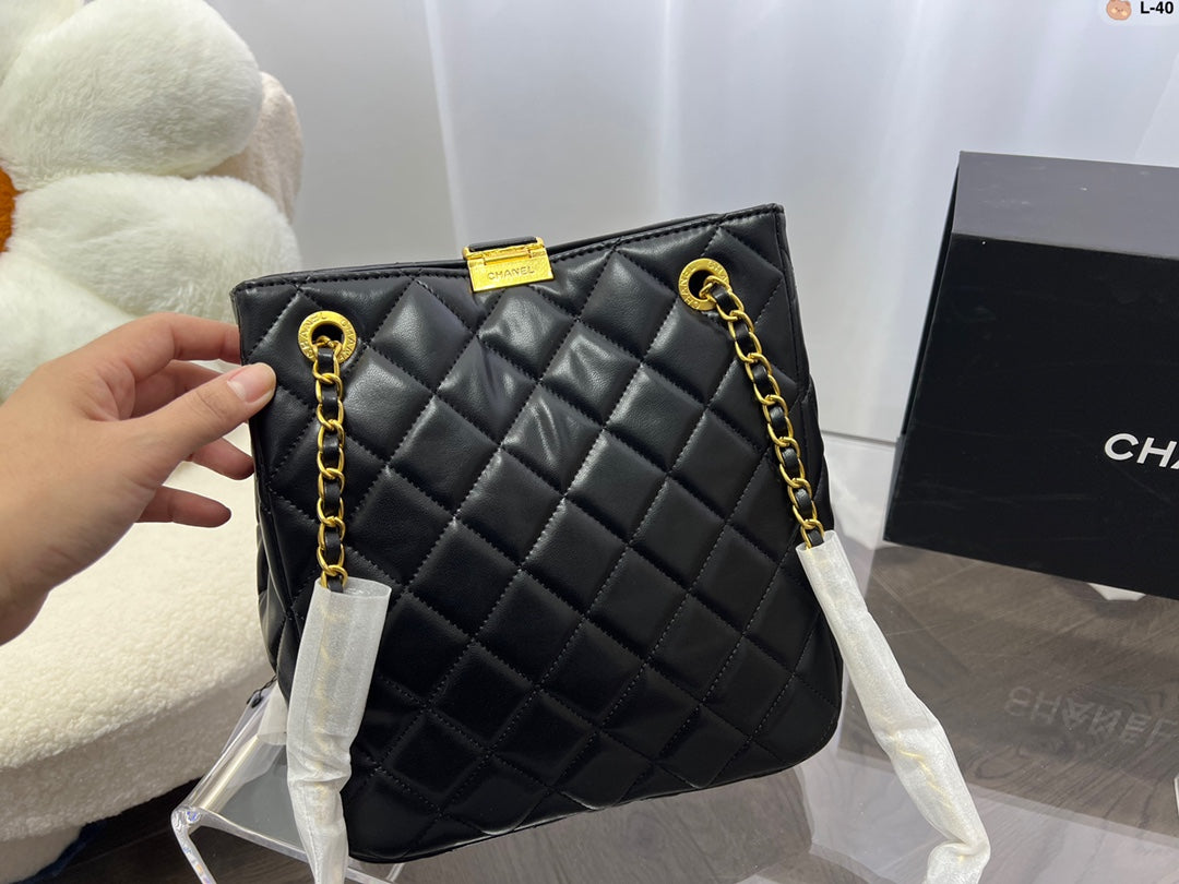 XNE-BAG760