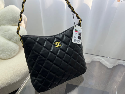XNE-BAG759