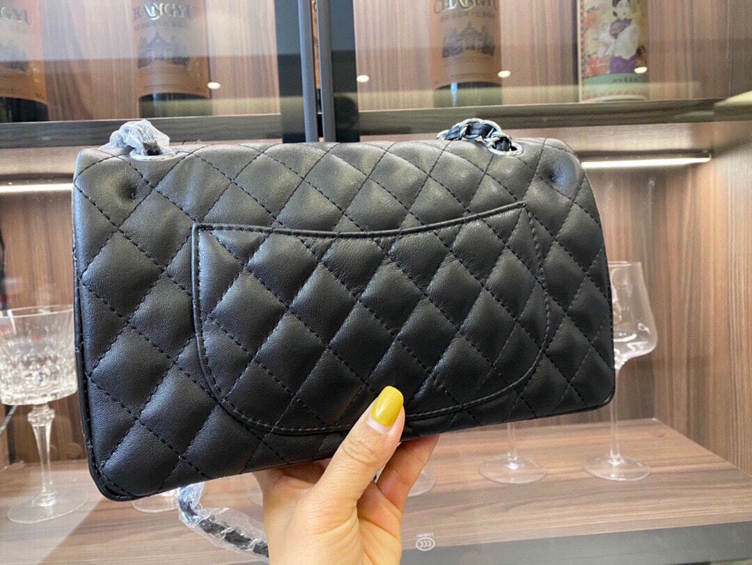 XNE-BAG744
