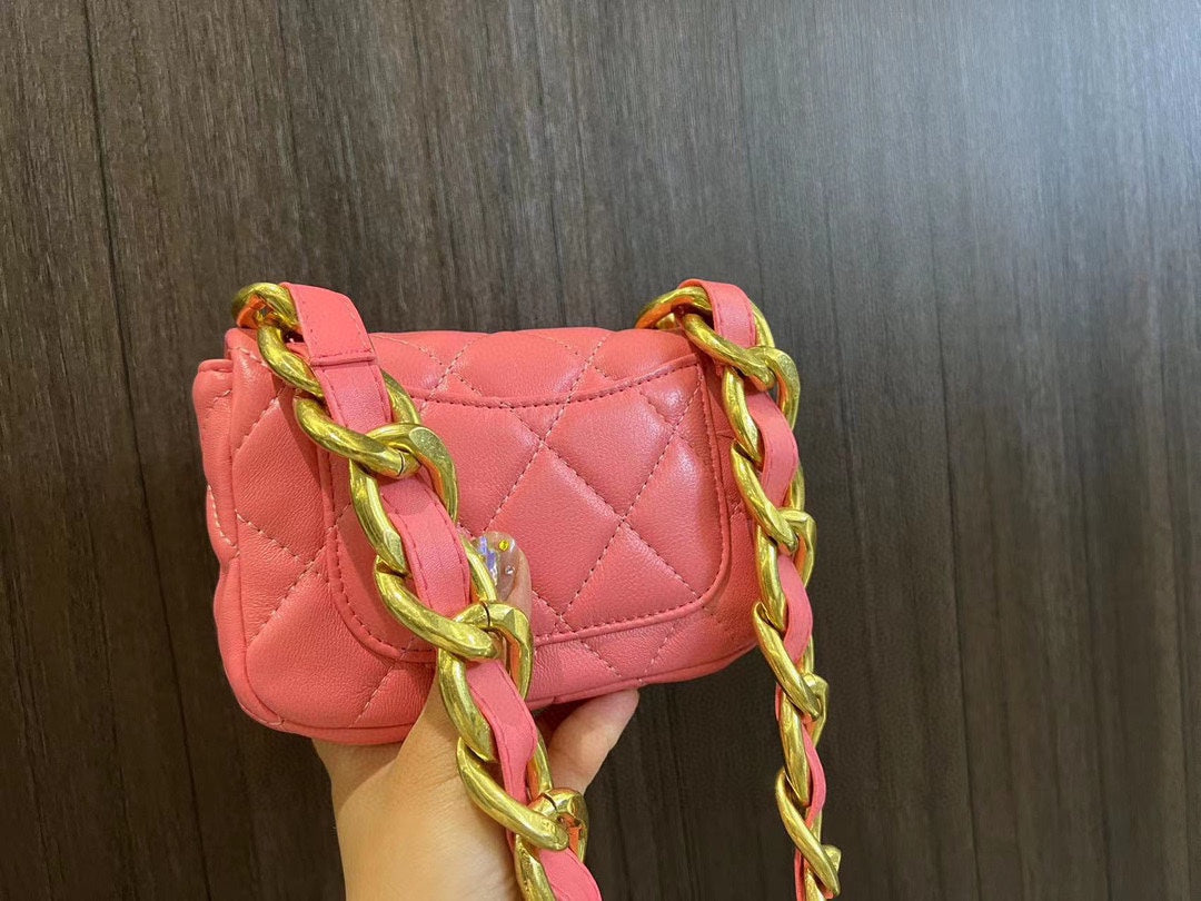 XNE-BAG741