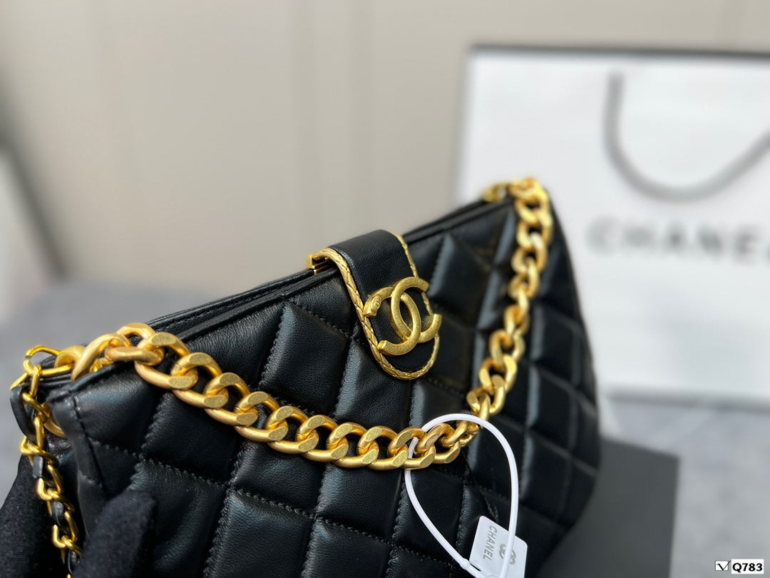 XNE-BAG735