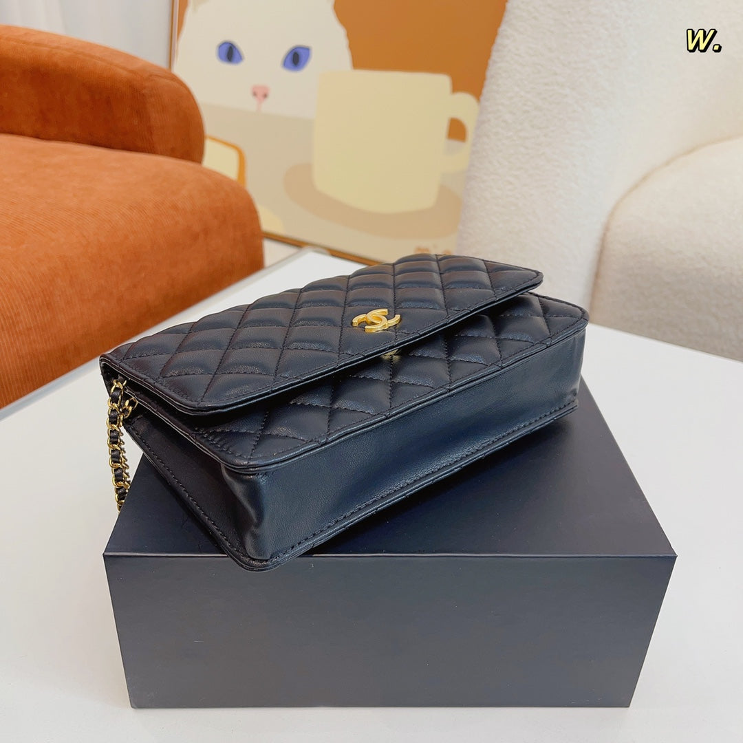 XNE-BAG698