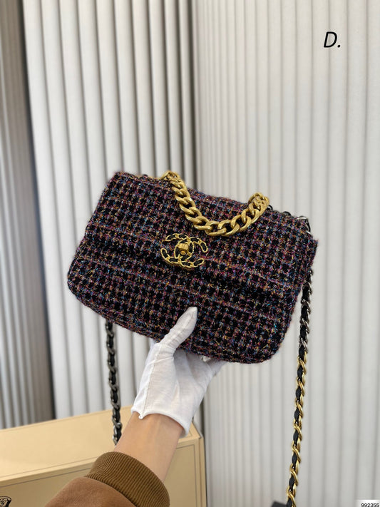 XNE-BAG685
