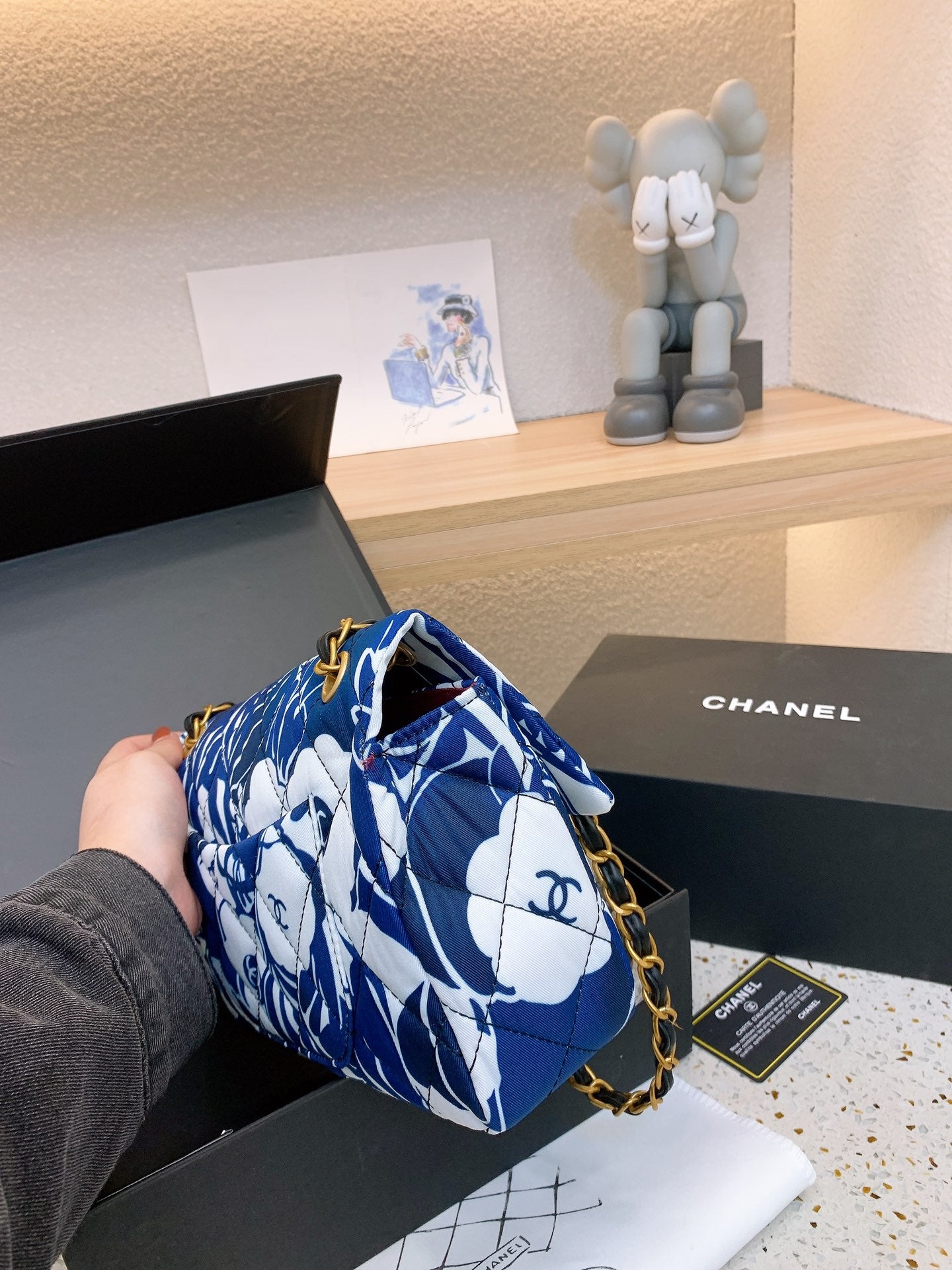 XNE-BAG683