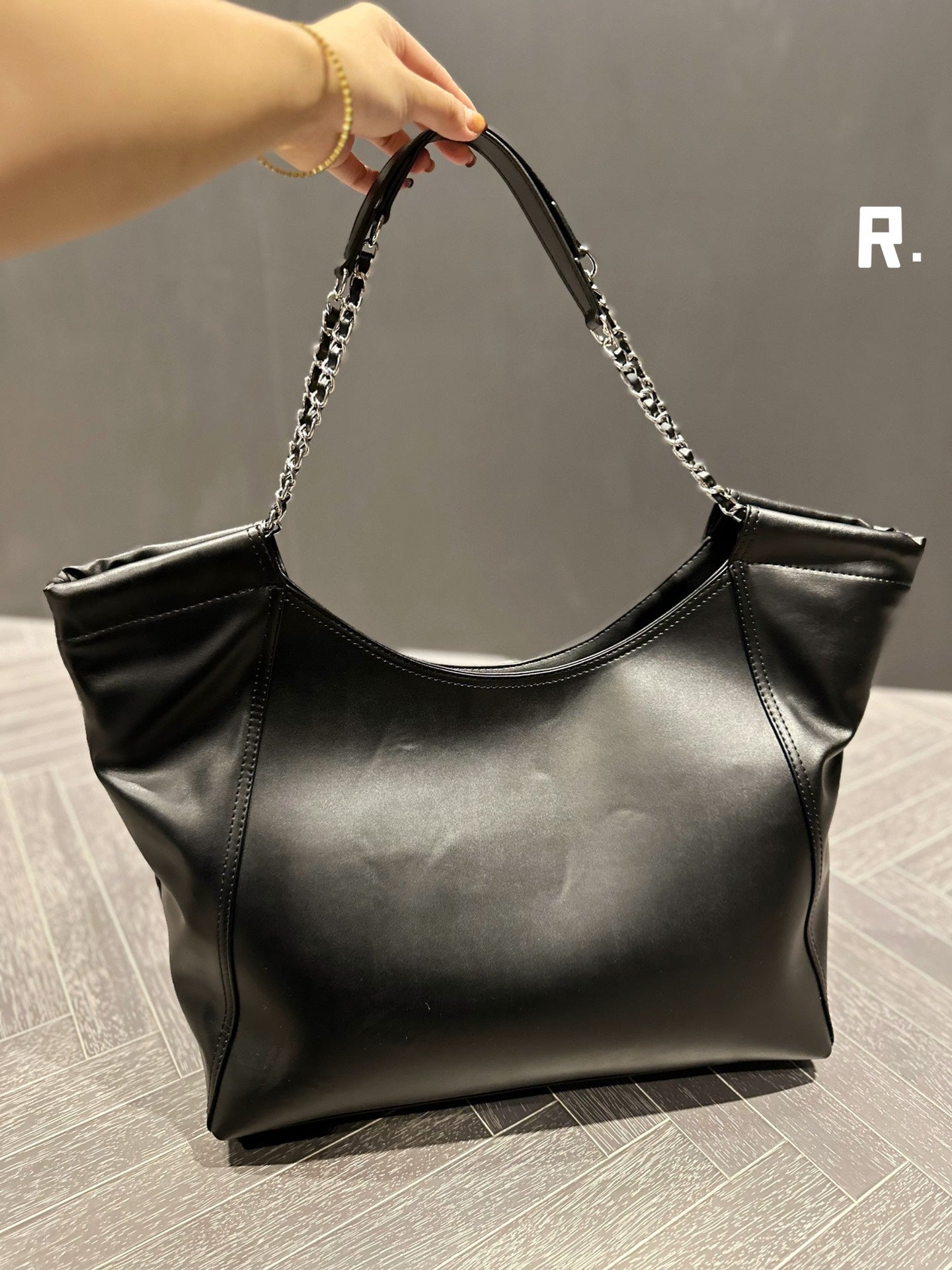 XNE-BAG680