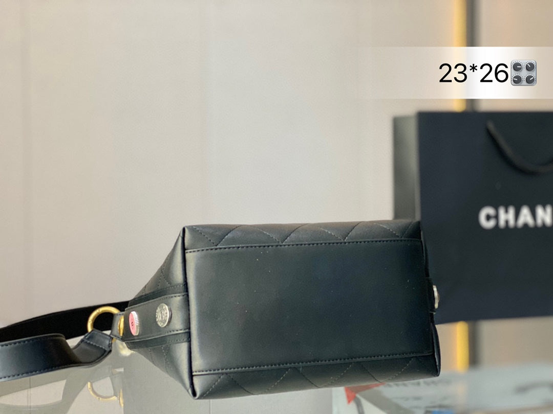 XNE-BAG687